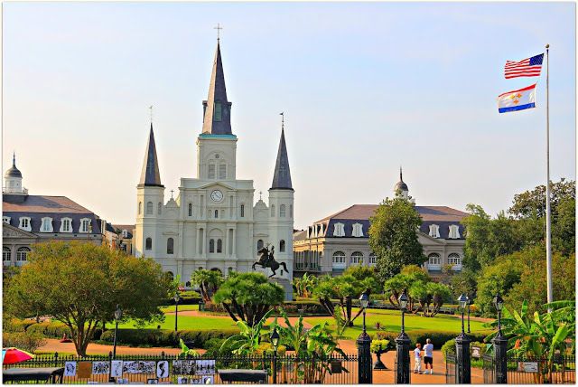 ve-may-bay-di-New-Orleans (1).jpg