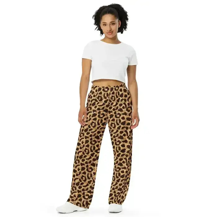 Stylish Bold Leopard Print Unisex Wide-Leg Pants.webp