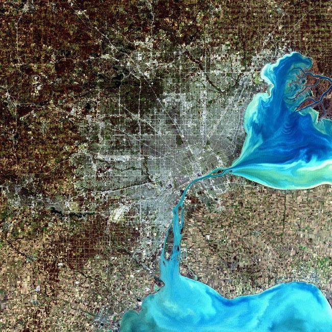 Large_Detroit_Landsat.jpg