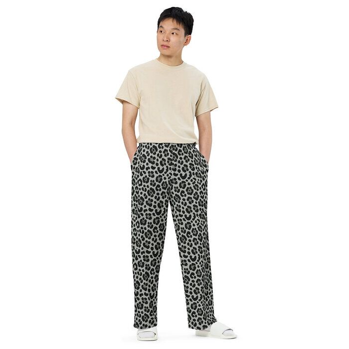 Comfortable Snow Leopard Print Wide-Leg Pants for Everyone.jpg
